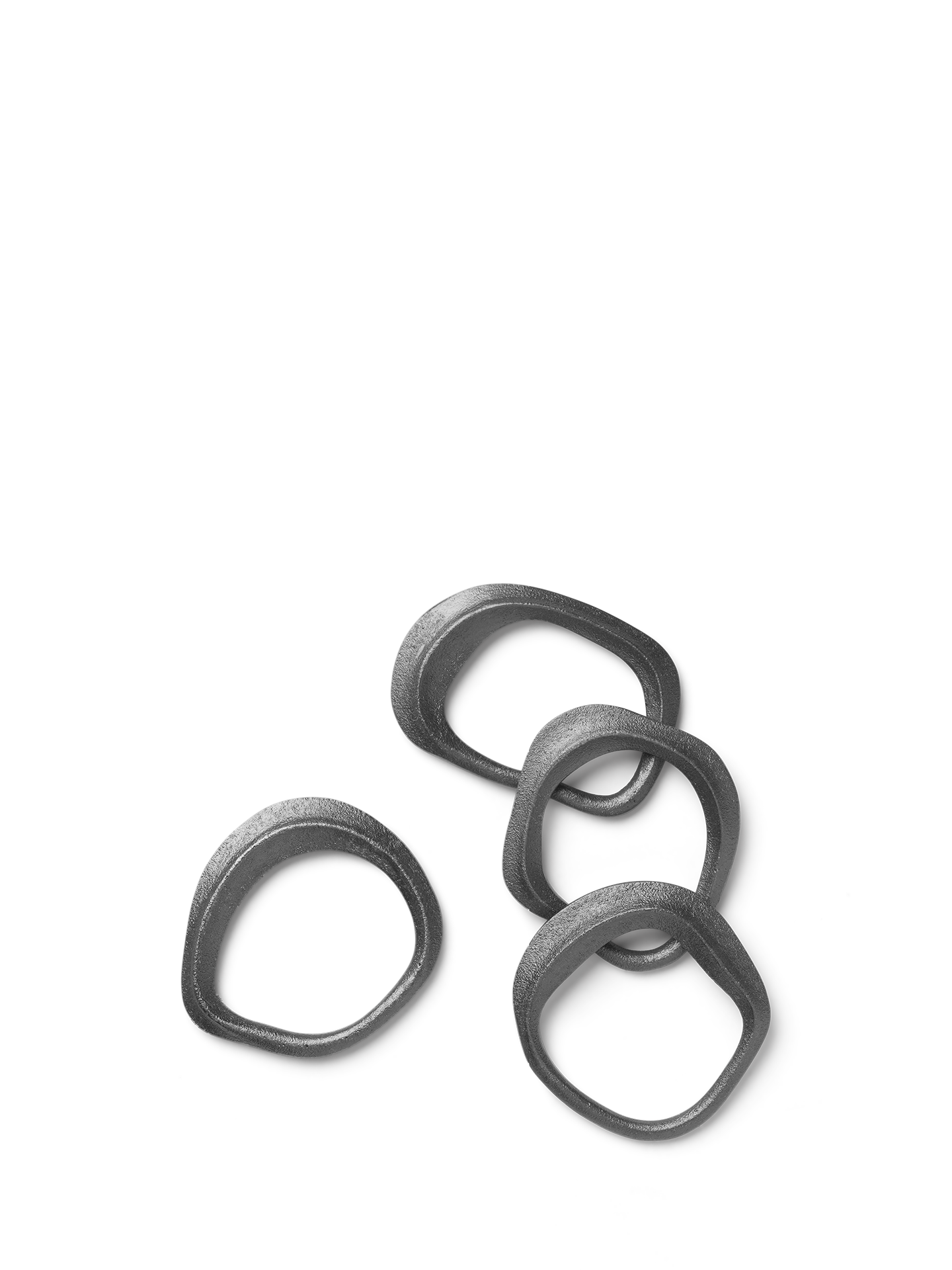 Flow Napkin Rings (set of 4), black brass