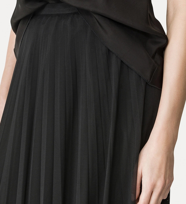 Tulle plissé long skirt with underskirt, black