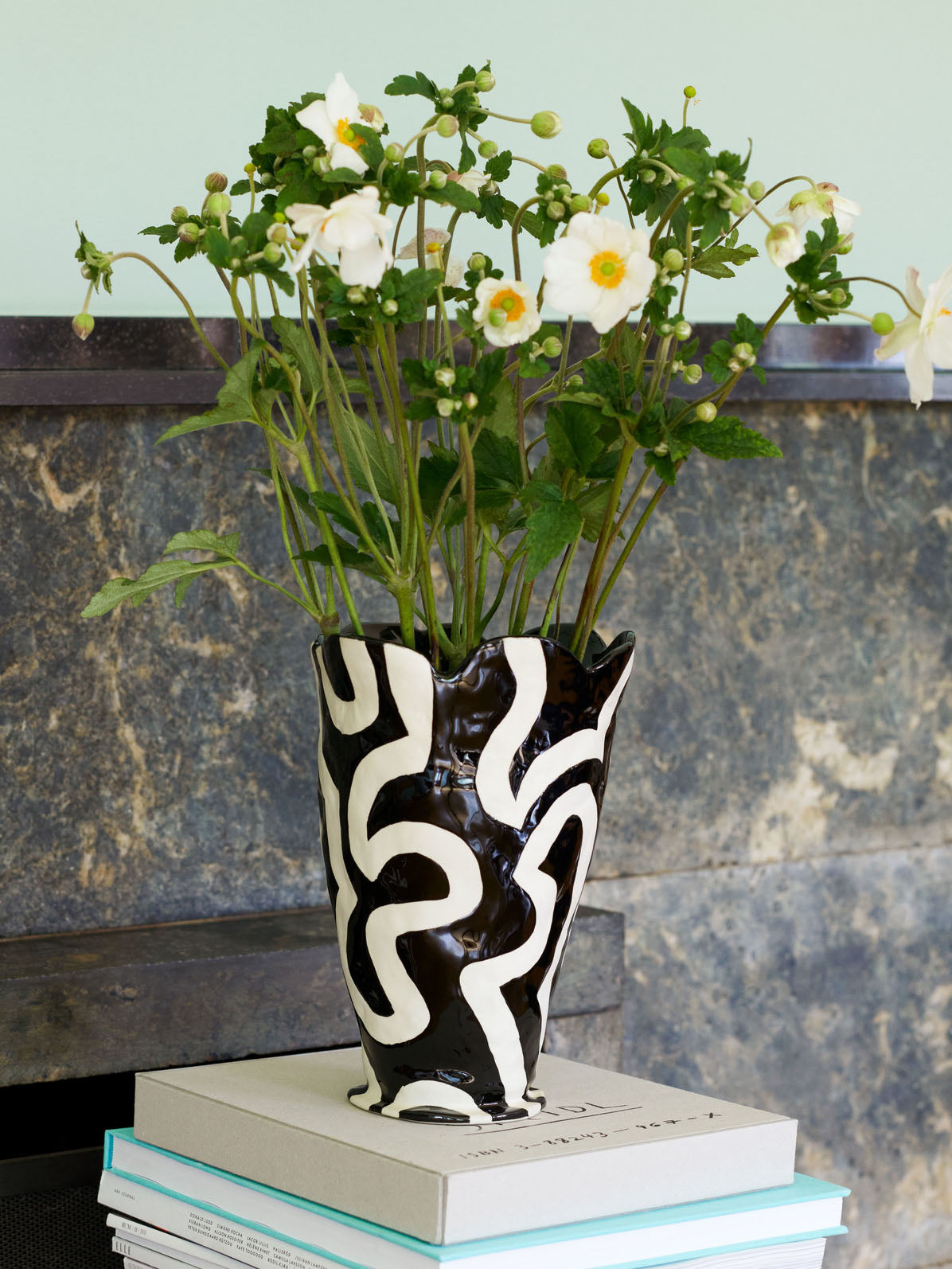 Shadow Vase by Jessica Hans, black-white