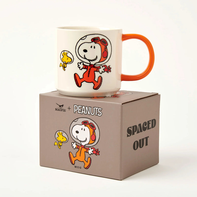 Spaced out Peanuts mug