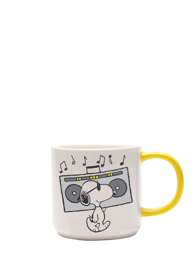 Music is life Snoopy Peanuts mug