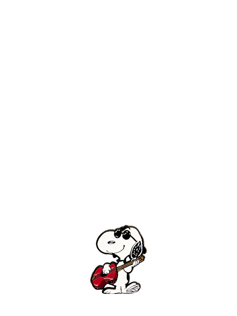 Music is life Peanuts pin, guitar