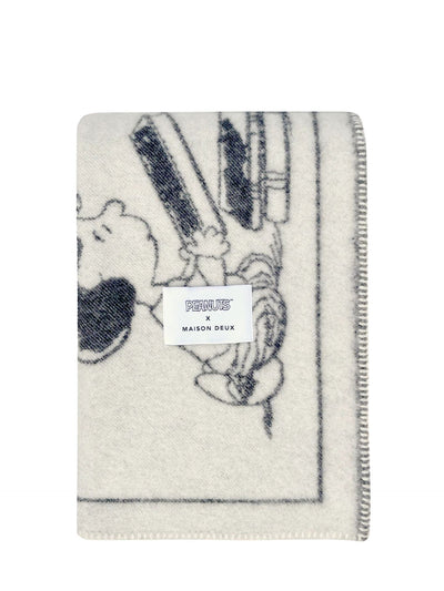 ZZZ Peanuts wool blanket