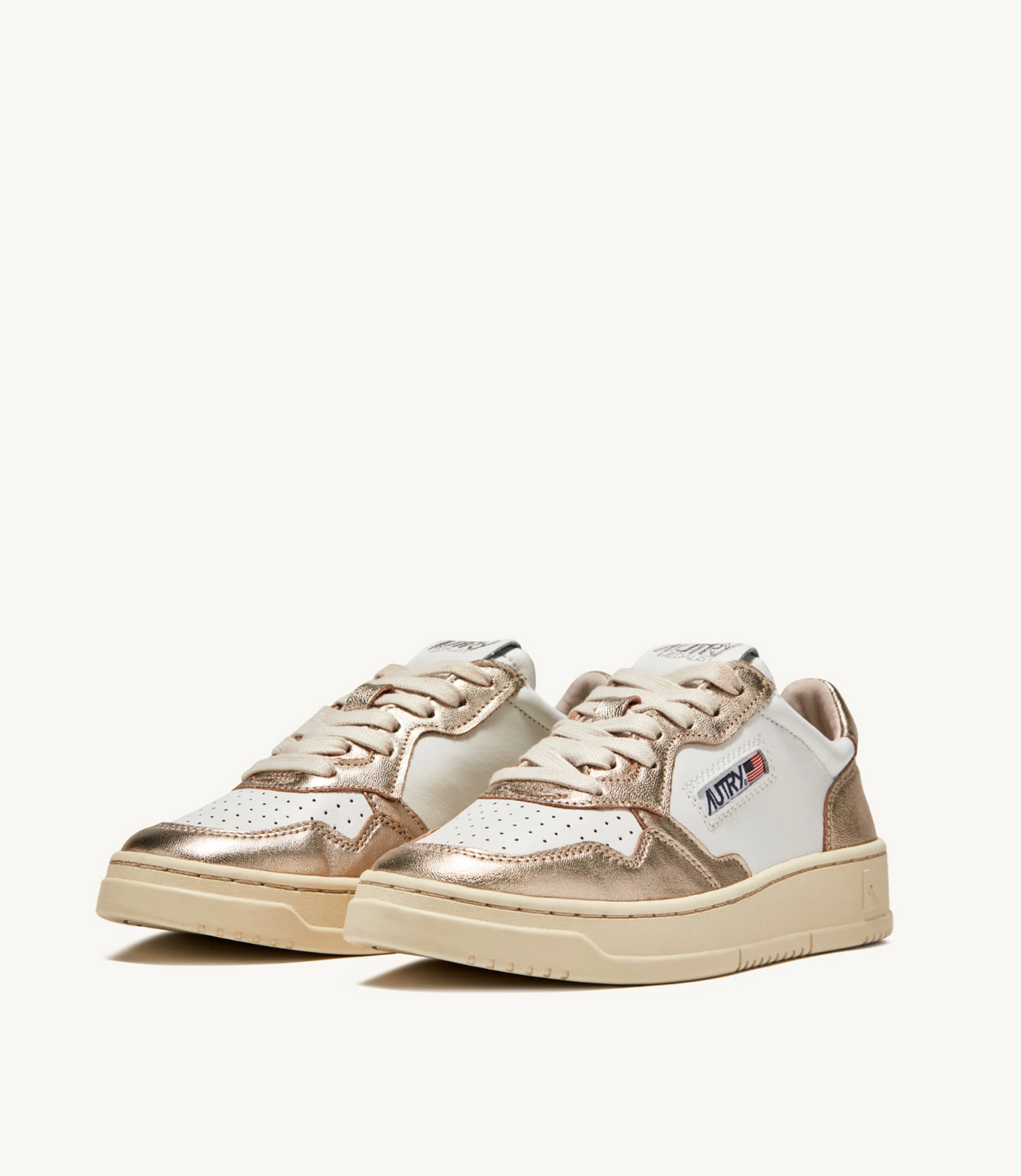 Medalist low sneakers, leather white-platinum