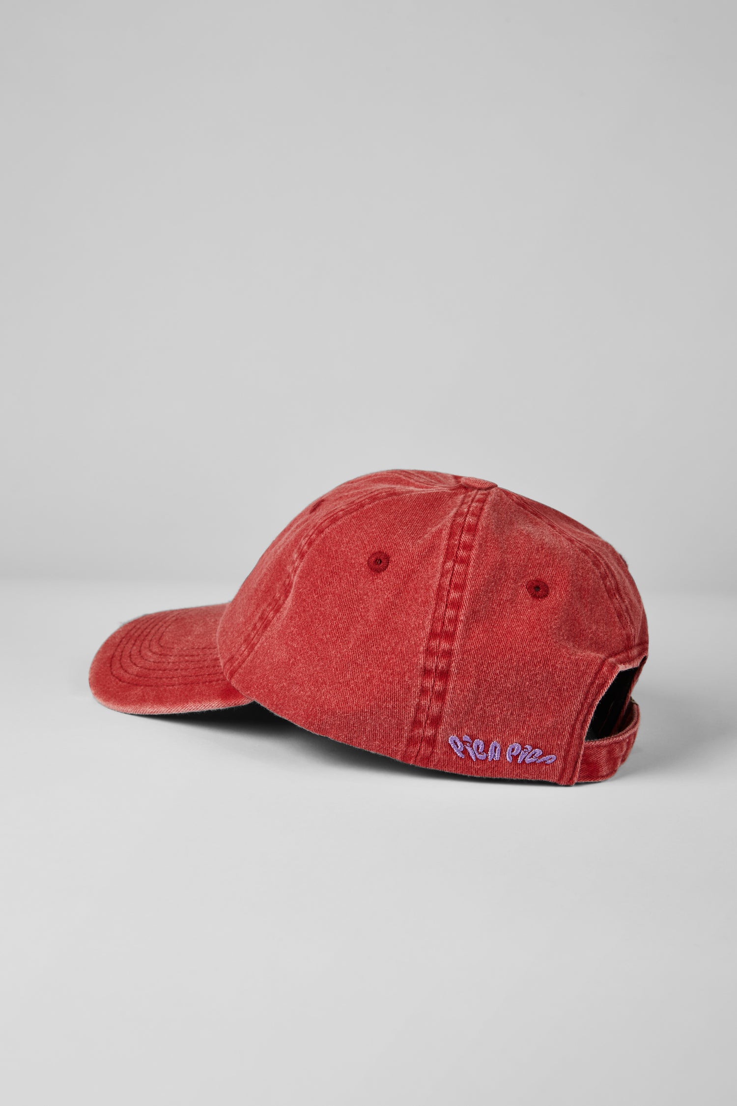 Disco Lover cap, washed red