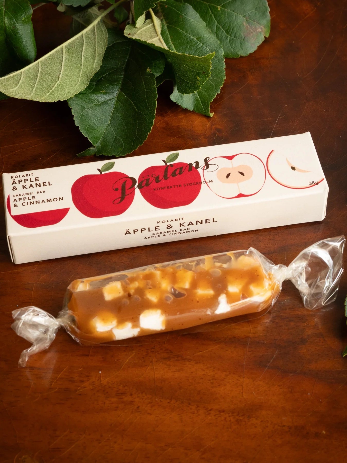 APPLE & CINNAMON caramel bar