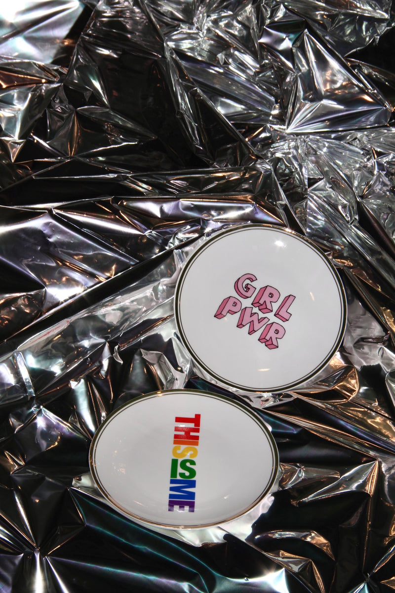 This is me small plate, rainbow colours (17cm)