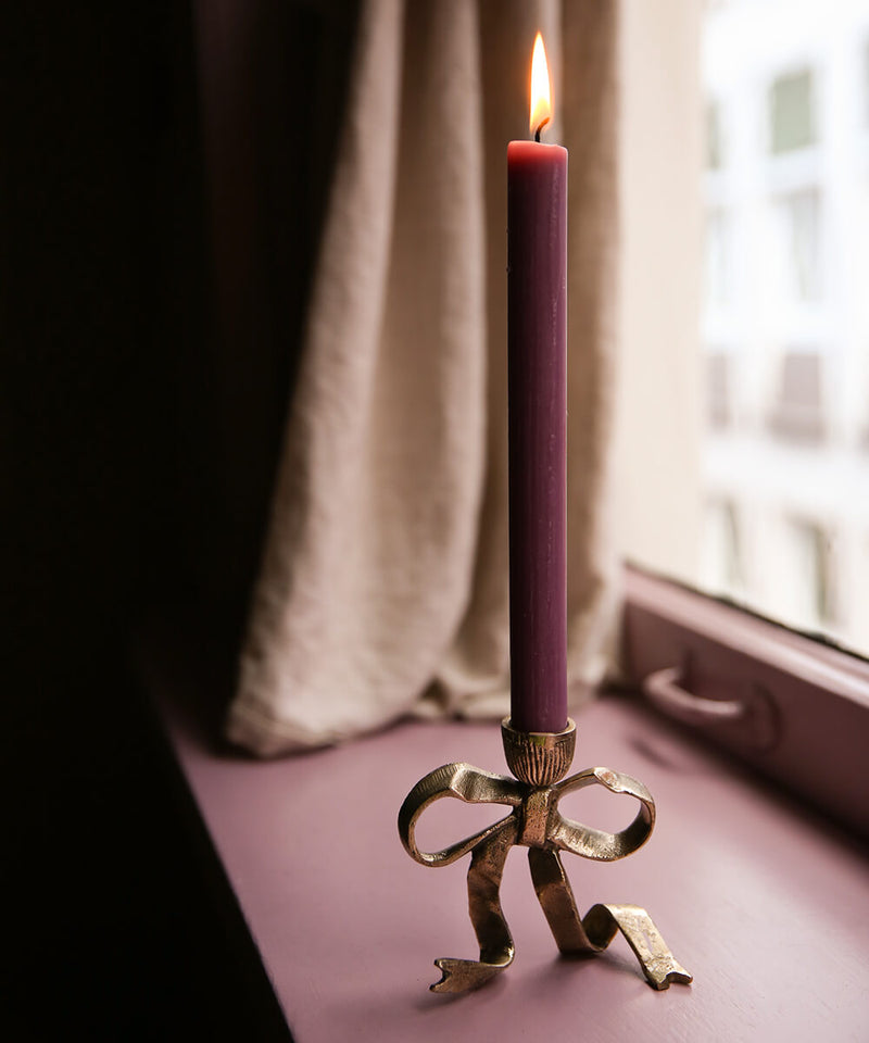 Riley ribbon candle holder