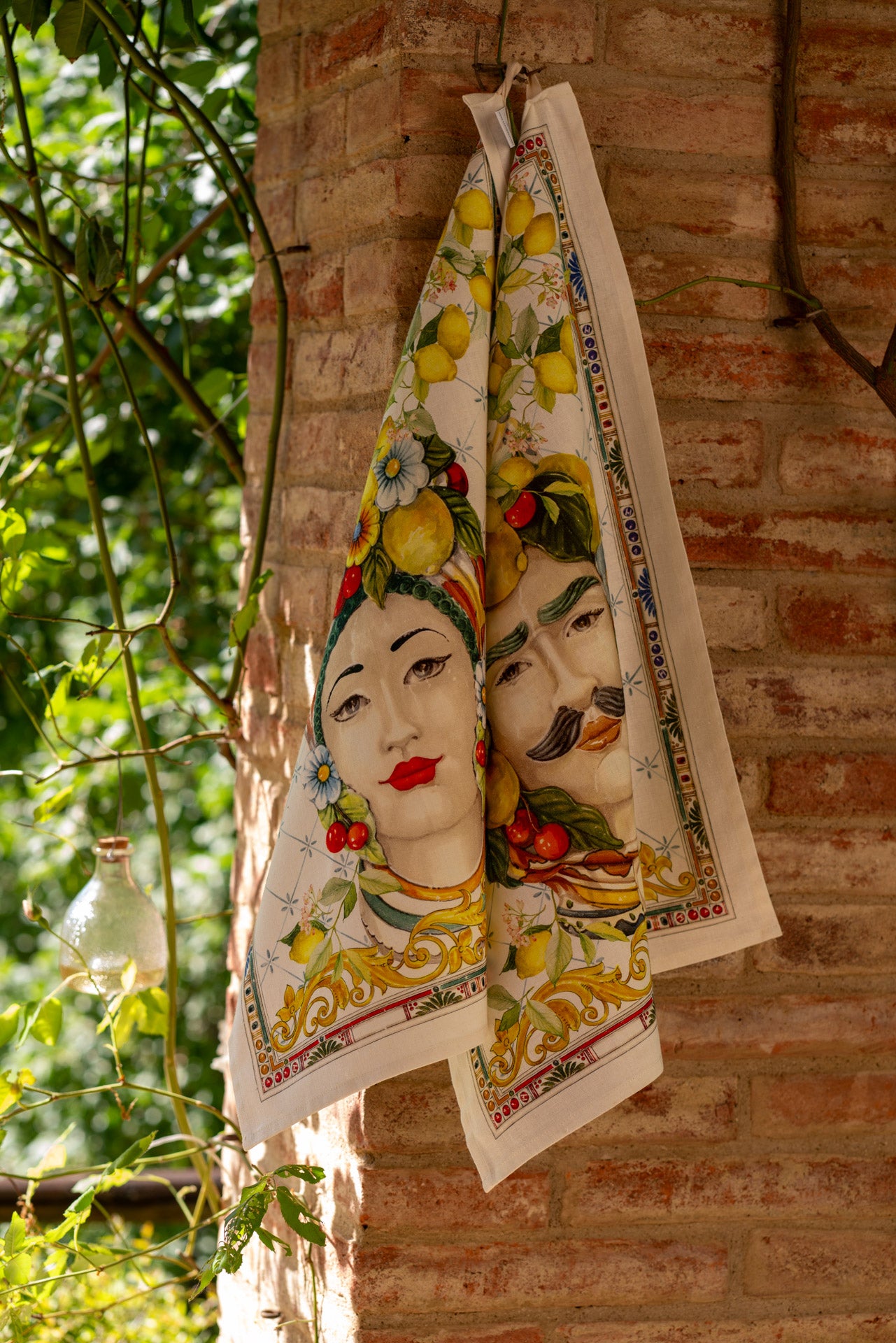 Zagara donna kitchen towel, cream