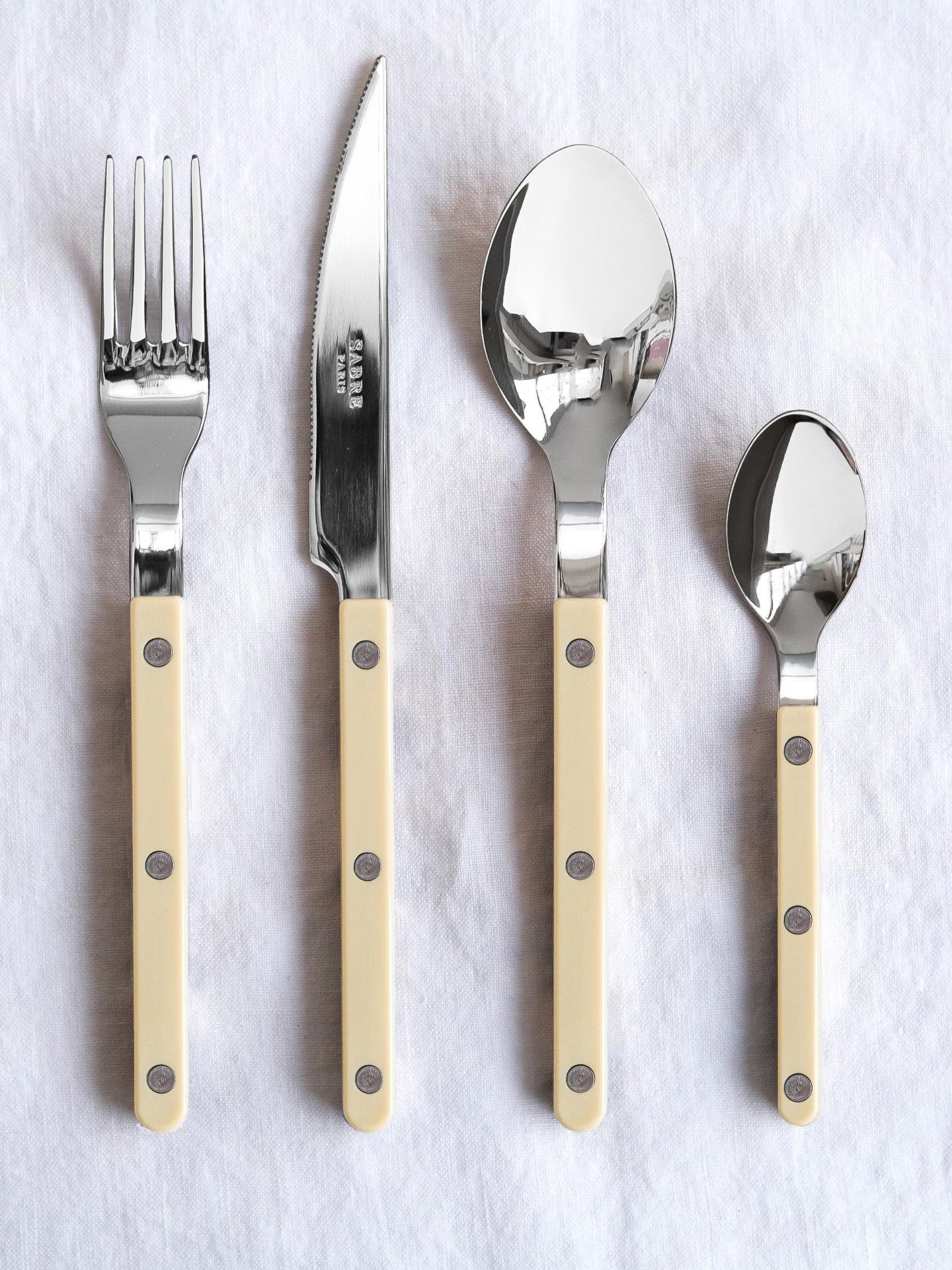 Bistrot 4-piece Cutlery Set, 5 colours