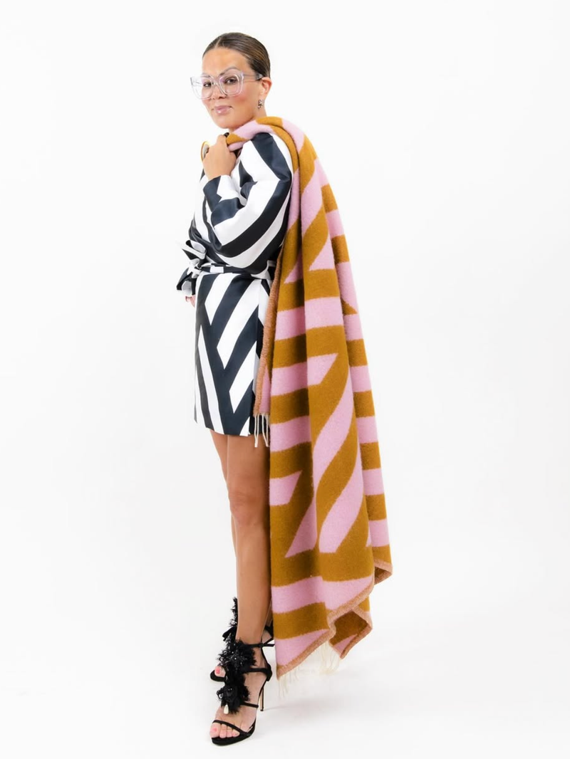 Tangent zigzag blanket 100% lambswool, 3 colour combos