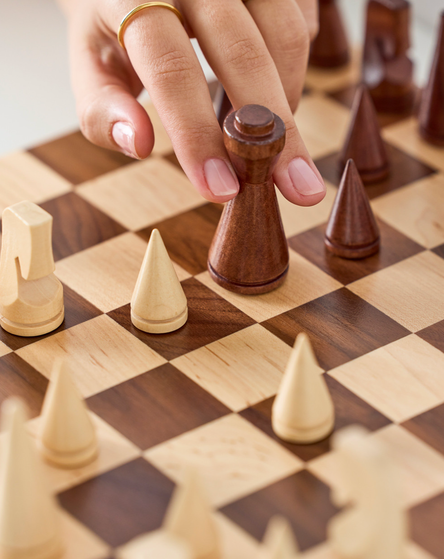 Wooden chess, The Minimalist