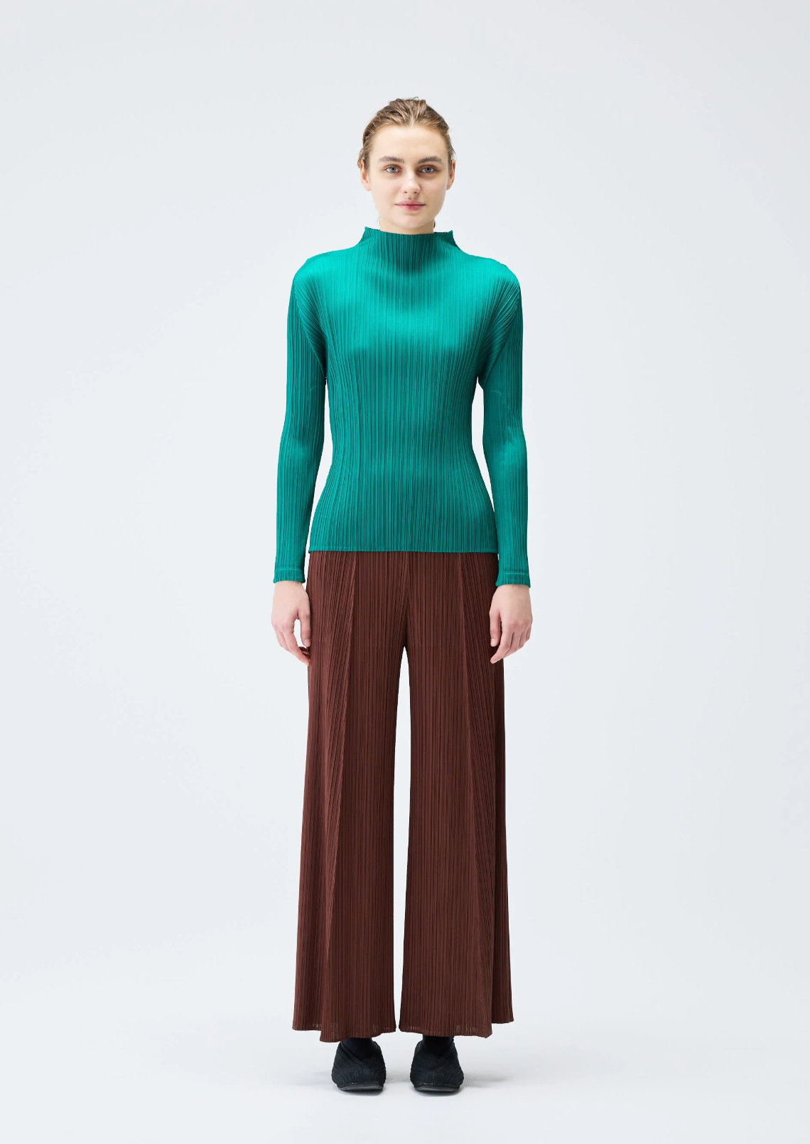 Long sleeve mock neck t-shirt, green