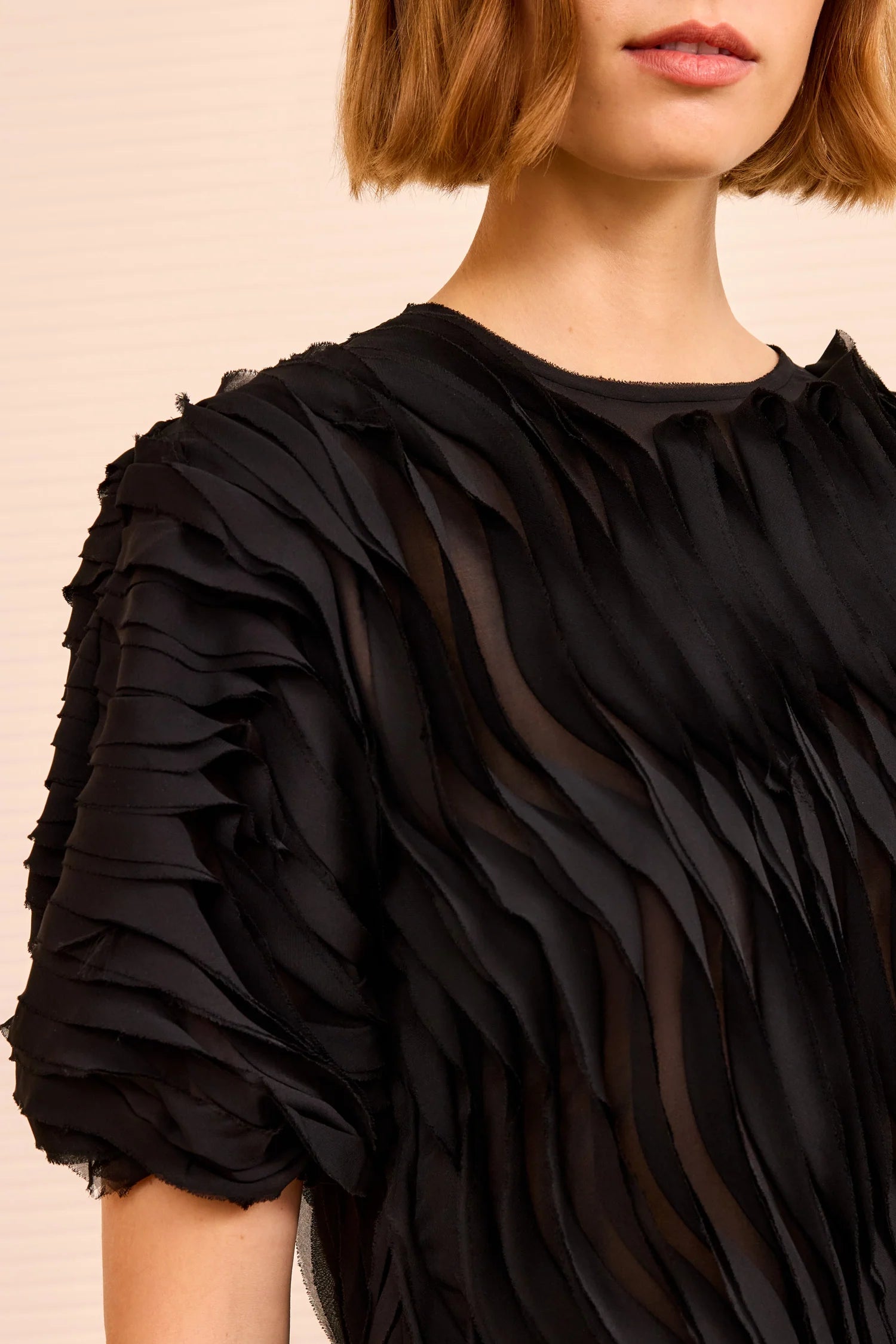 Vayda short sleeve top, black