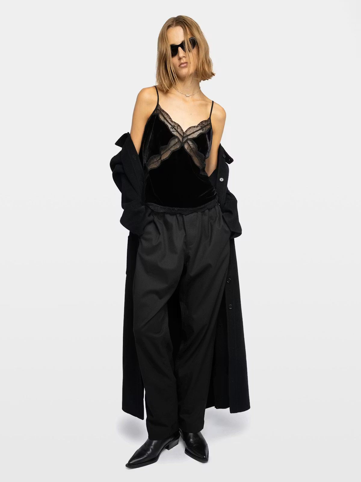 Cishi Velvet Top, Black