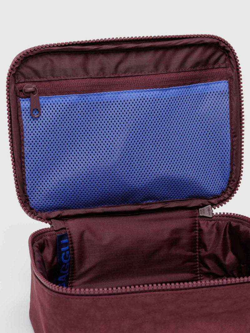 Small cosmetic case, mahogany brown