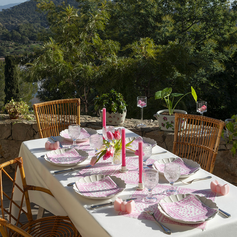 Bandana dinner napkins, pink (40x40cm)