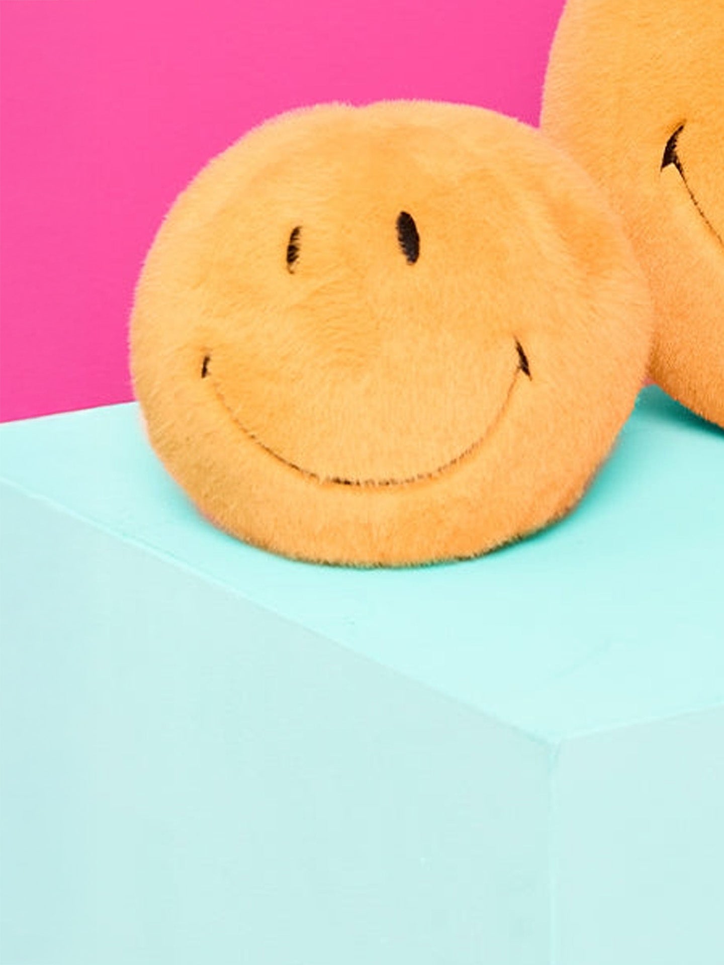 Smiley ECO fuzzy soft toy, yellow (13 cm)