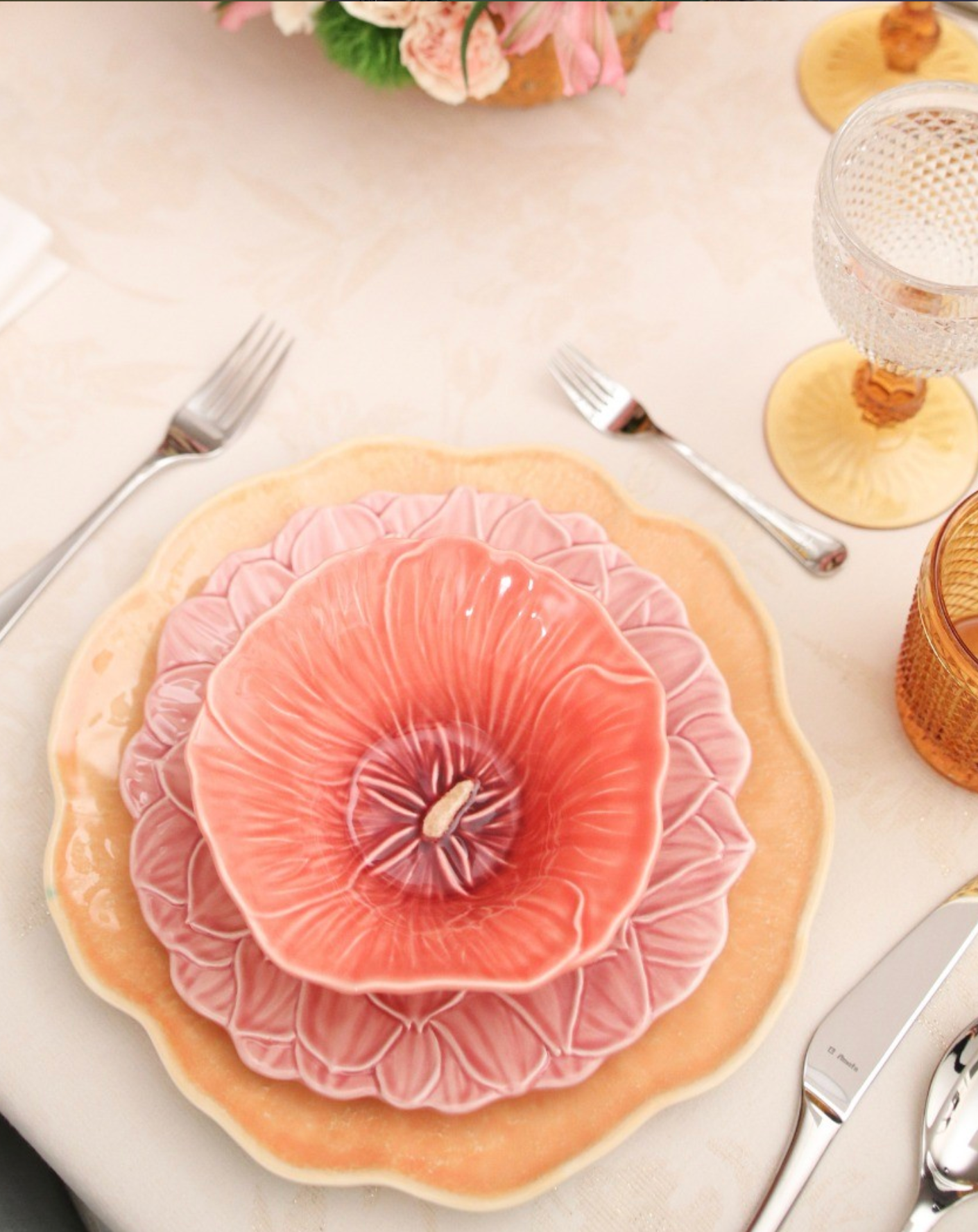 bordallo pinheiro hollyhock-bowl