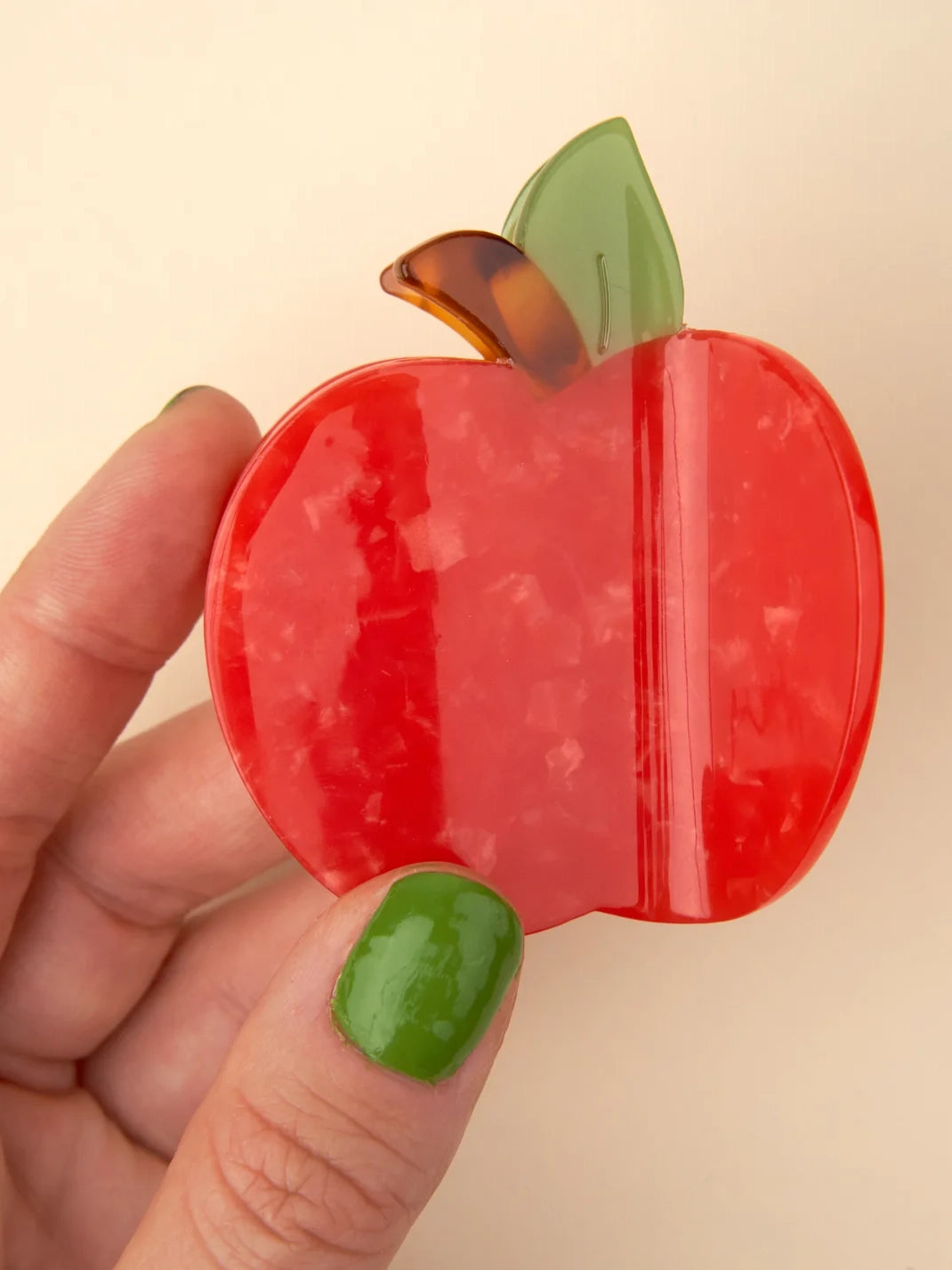 Apple hair claw