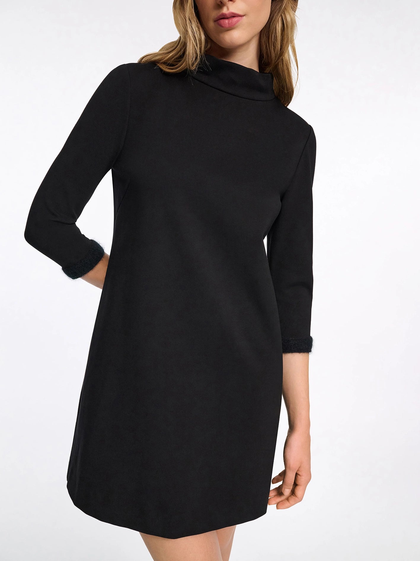 Emotional essence dress, pure black