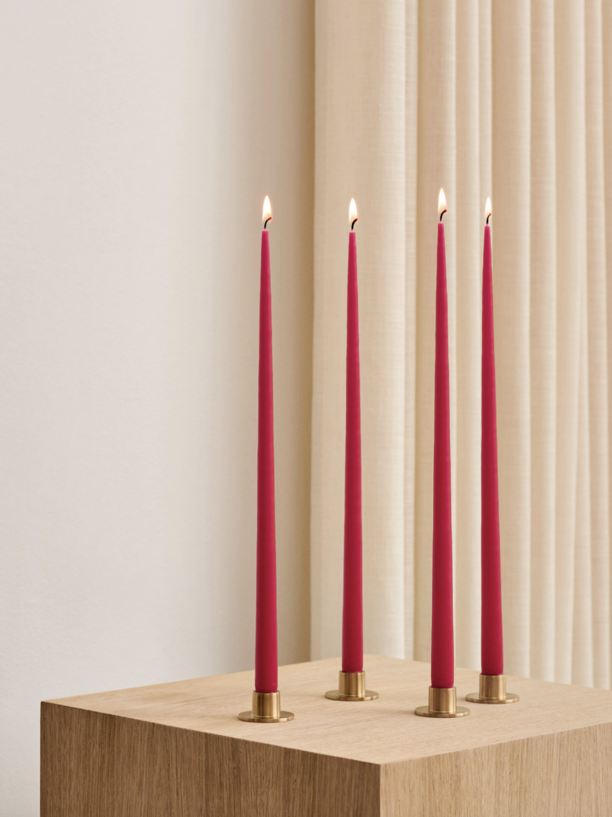 Steel candleholder, 4 metallic colours (medium size)