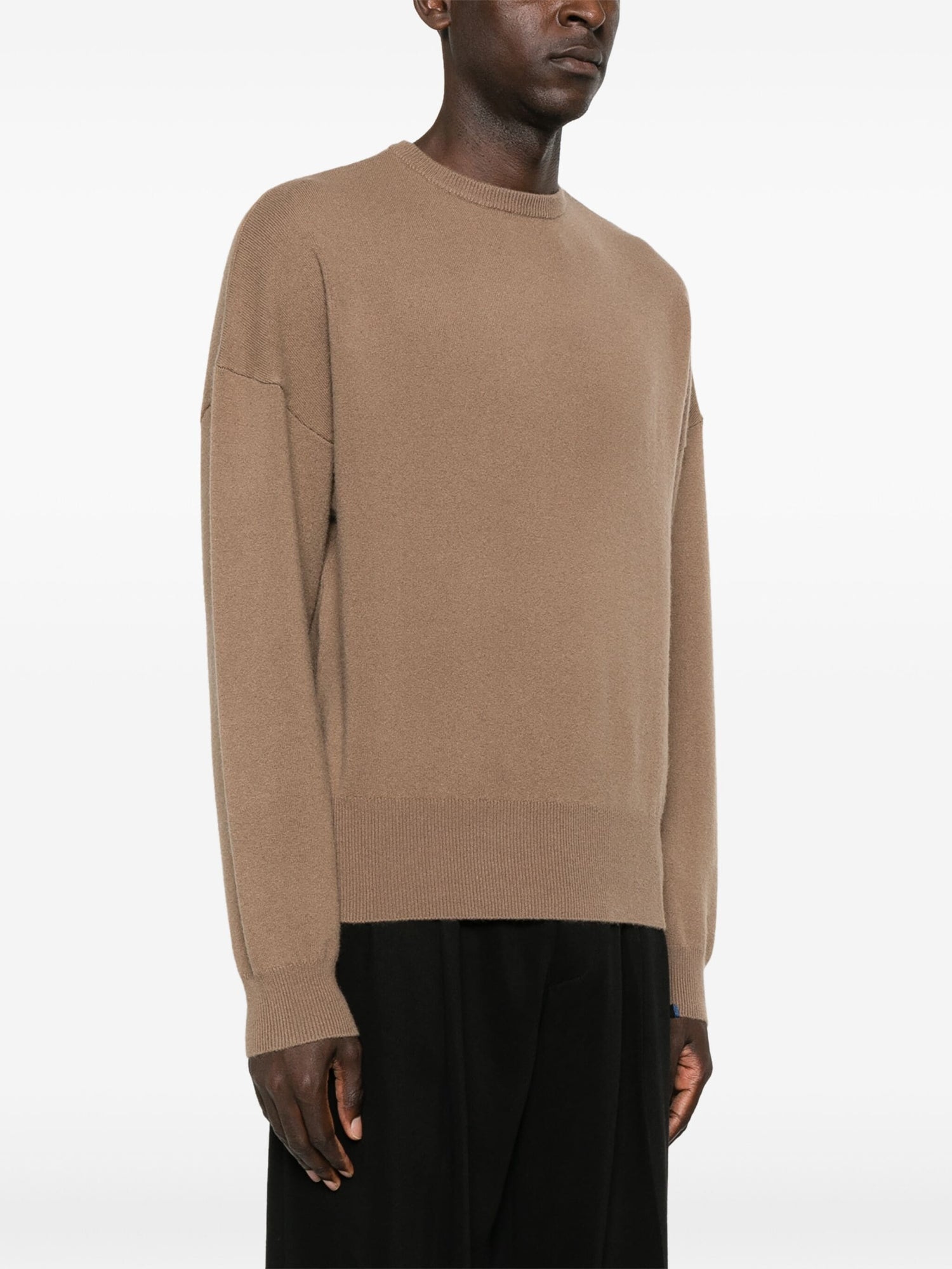 Crewneck cashmere sweater n°355 tes, chai