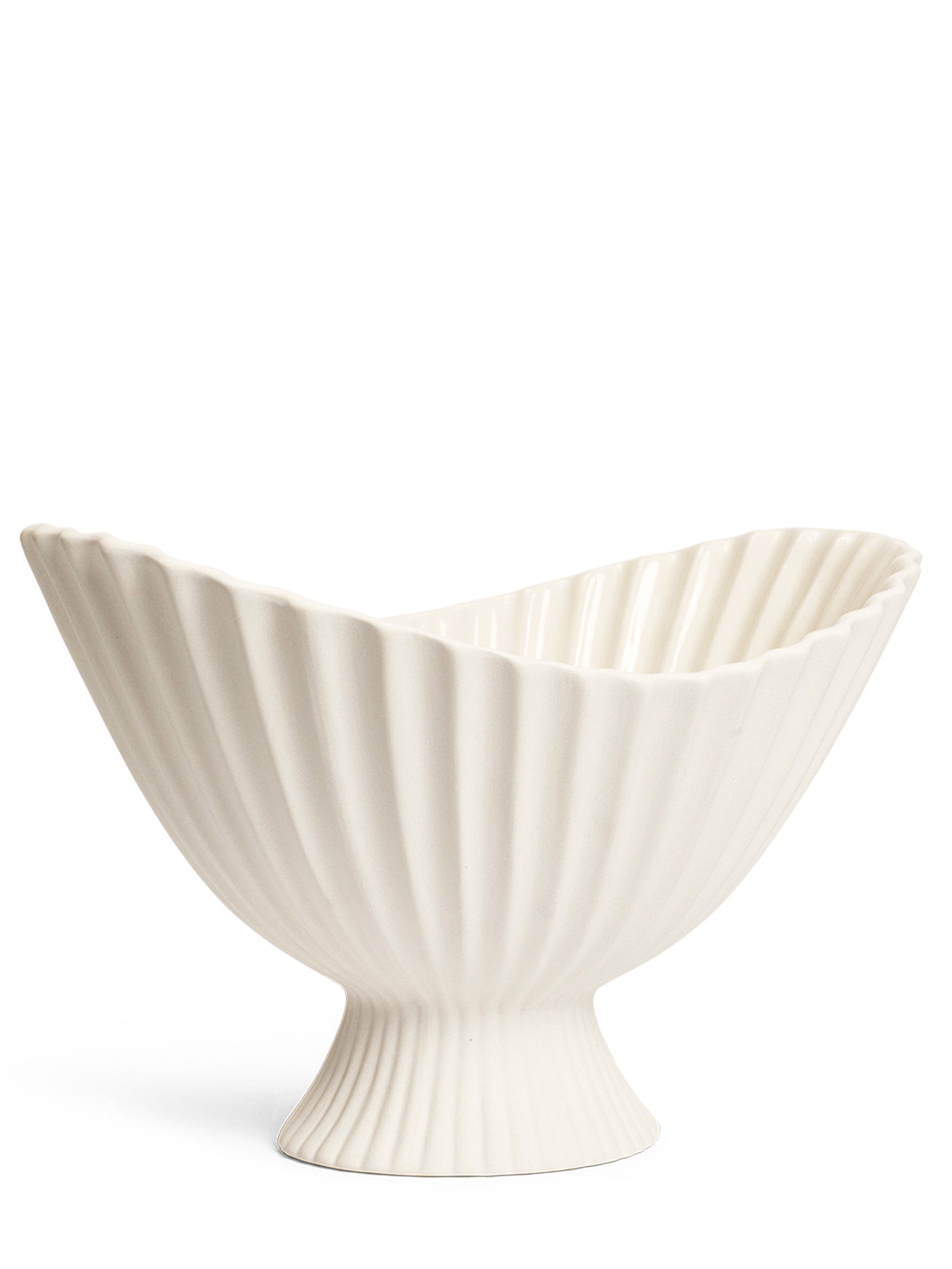 Fountain bowl, ivory