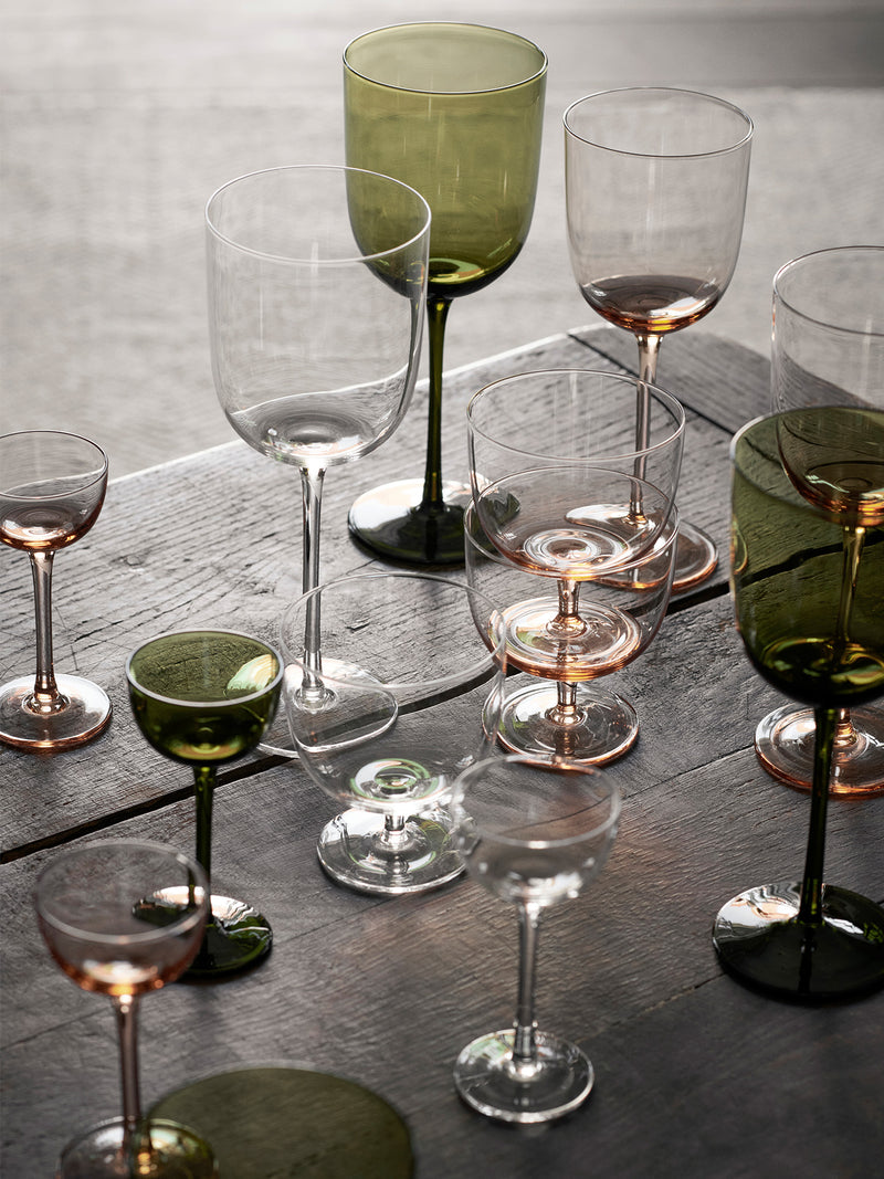 Rose wine glass Host