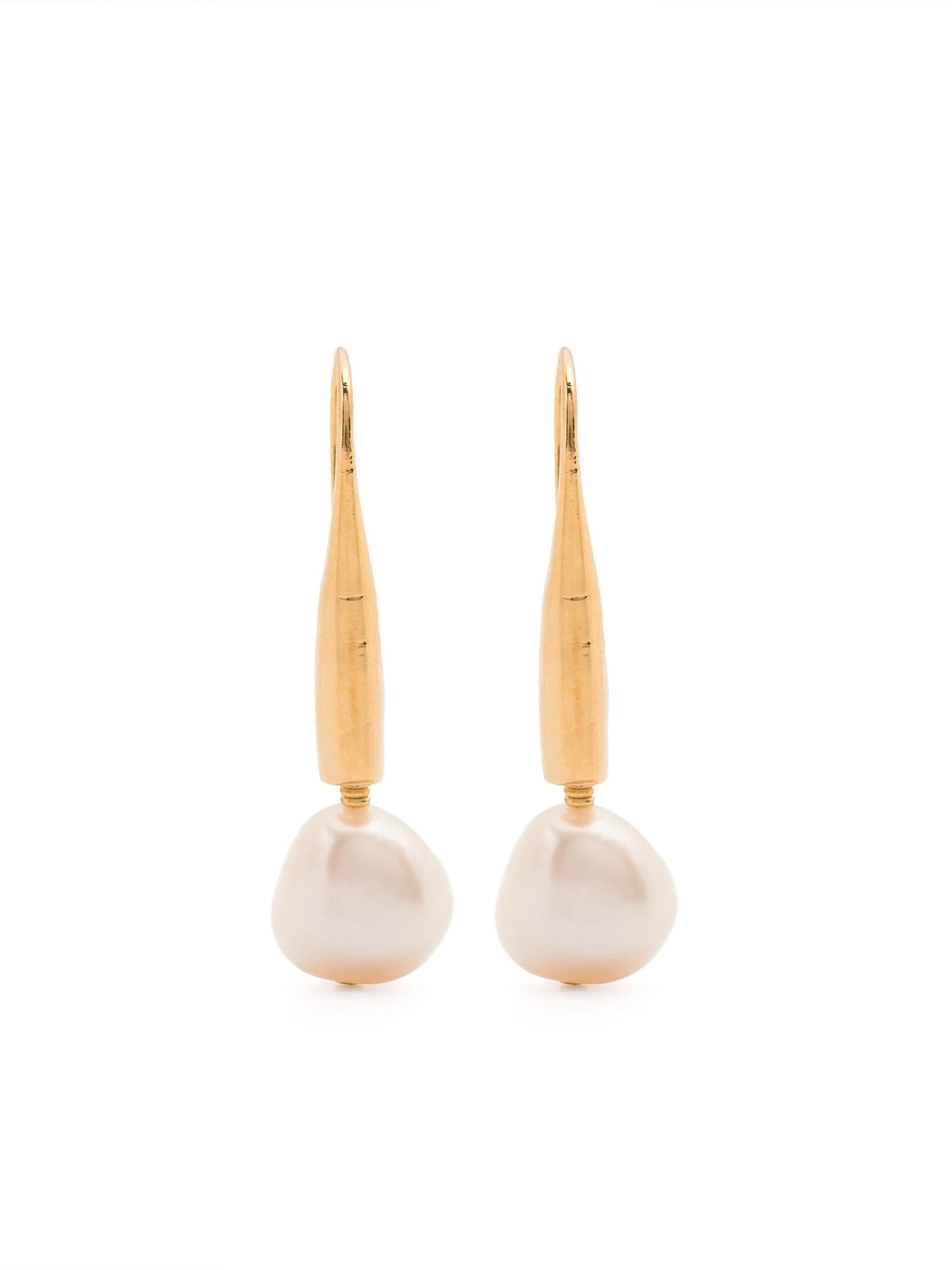 Earrings with pearl, gold