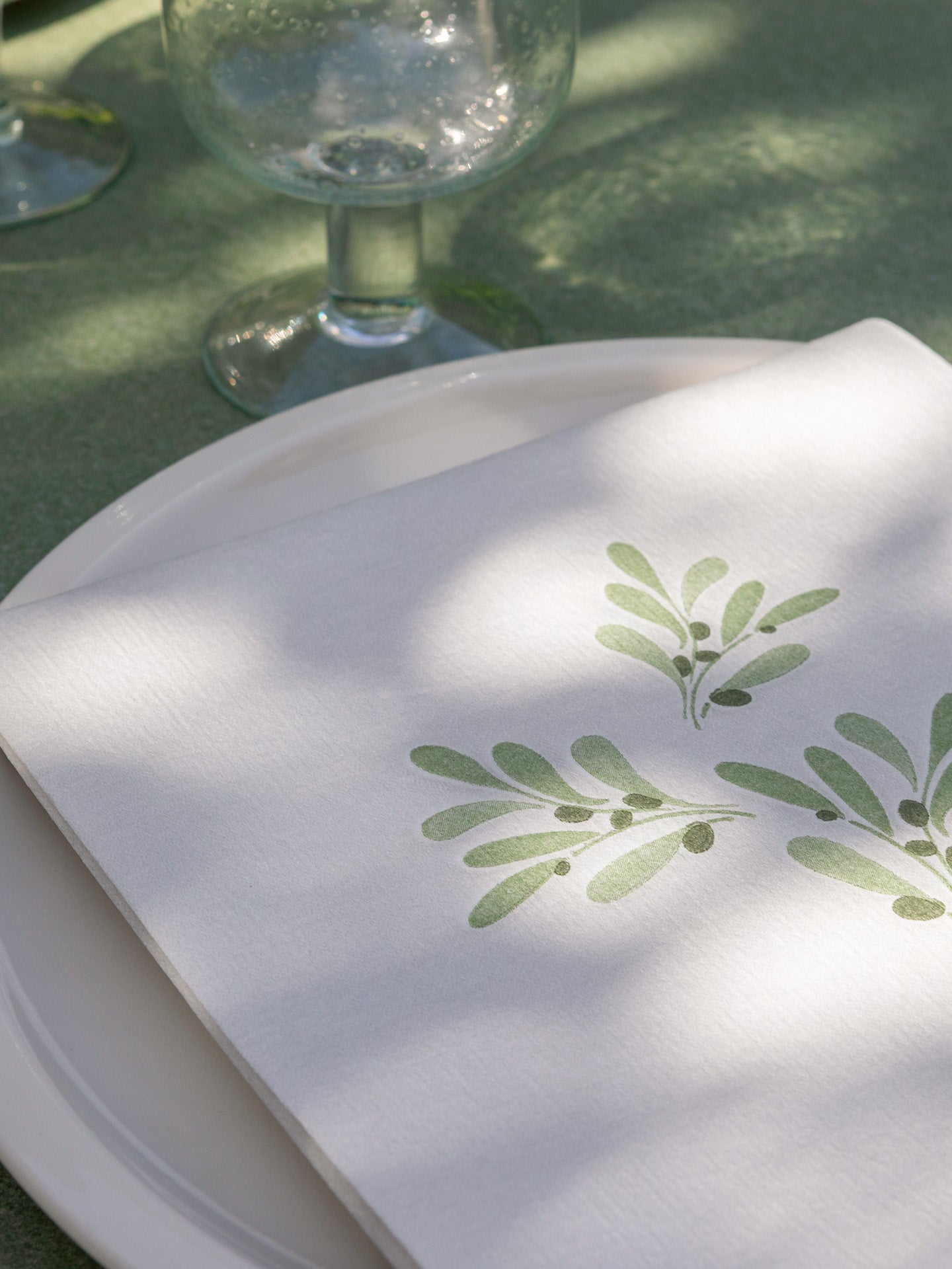 Olive branch dinner napkin (40 x 40cm)