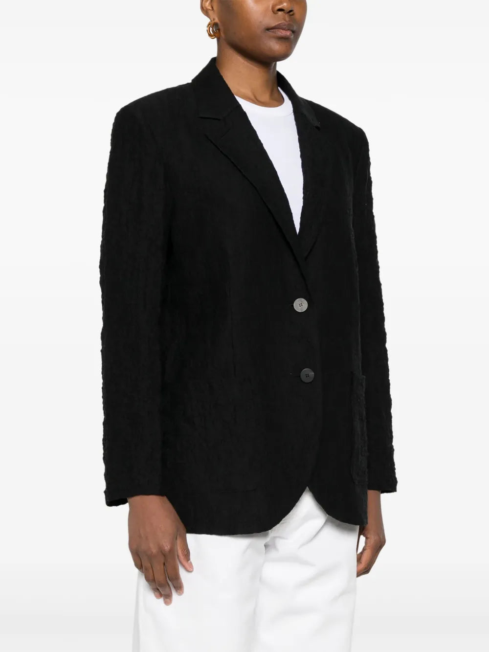 Crinkled travel blazer with shoulder pads, black