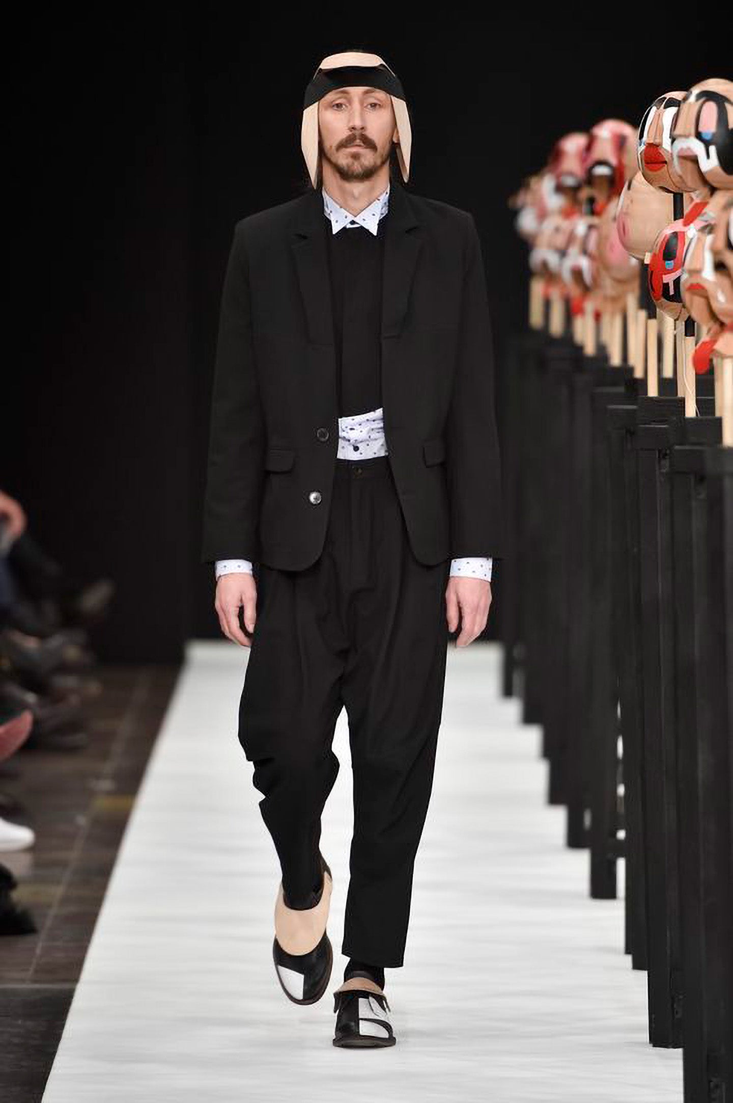 Ants trousers, black