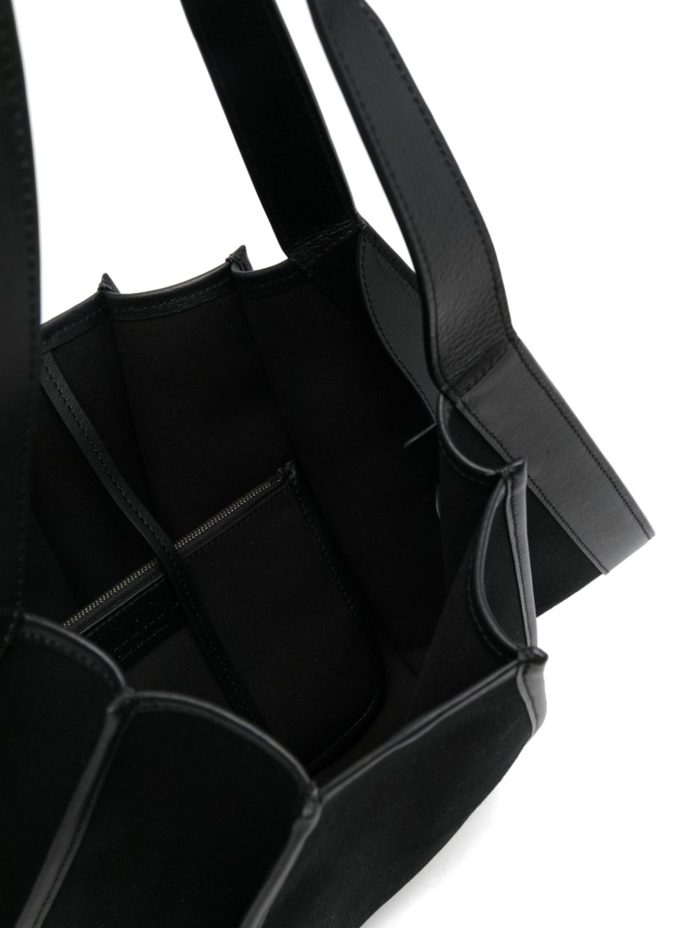 Delta bag, black