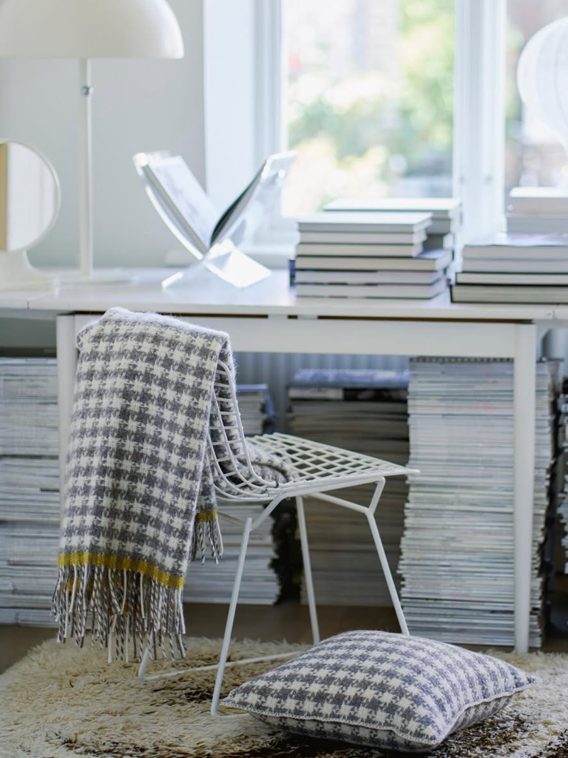 Dogtooth wool throw, grey-white-yellow