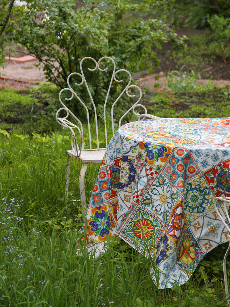 Camastra cotton tablecloth (160x230cm), multi