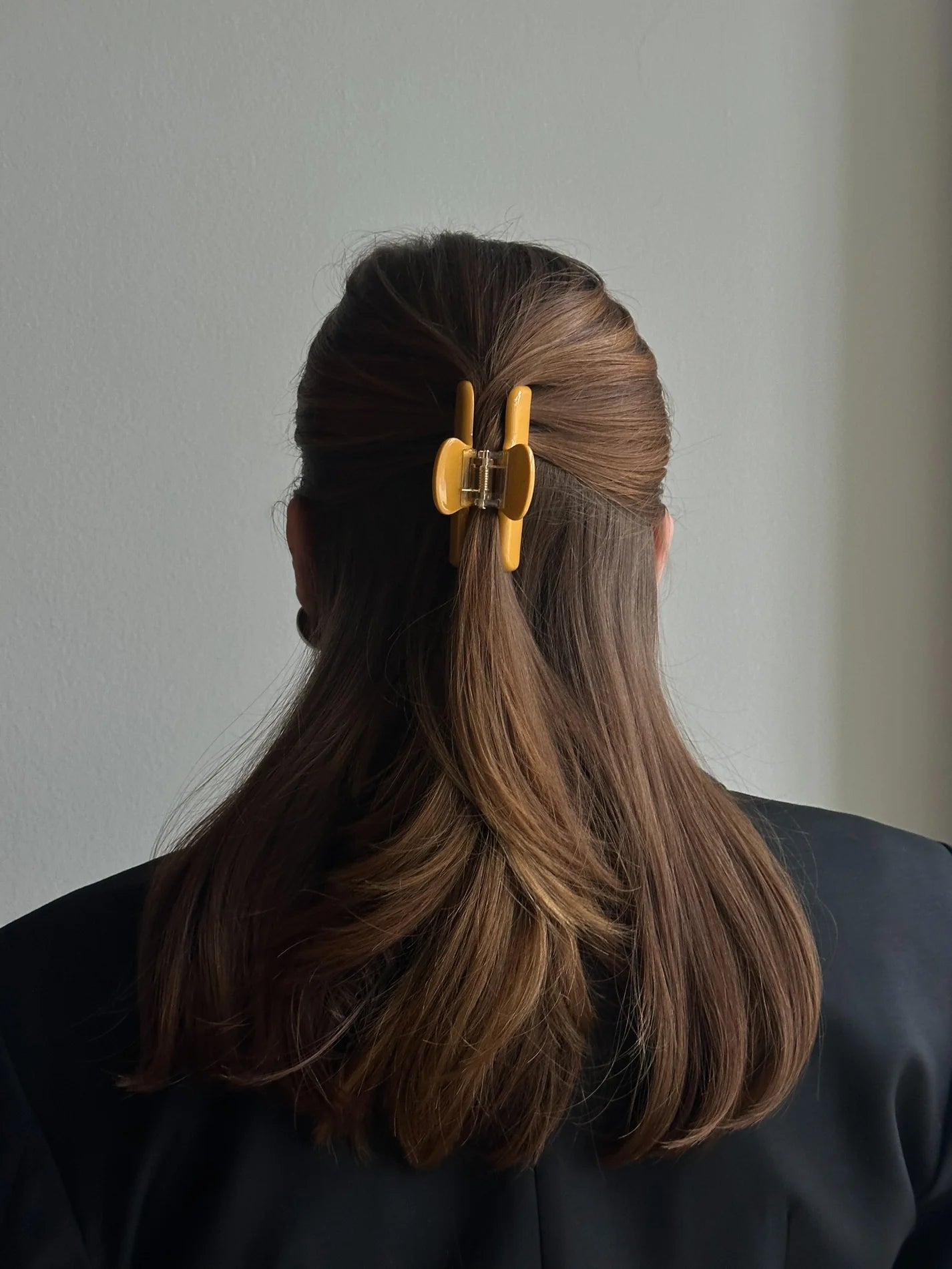 Sloane hair claw, leo