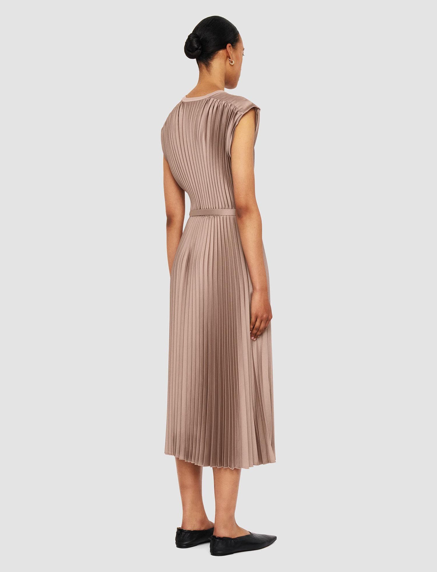 Volta Knit Weave Plissé Dress, escargot