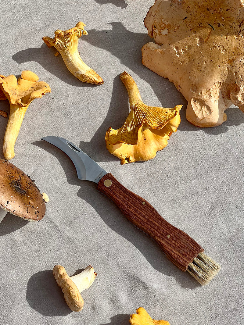 Mushroom jack-knife
