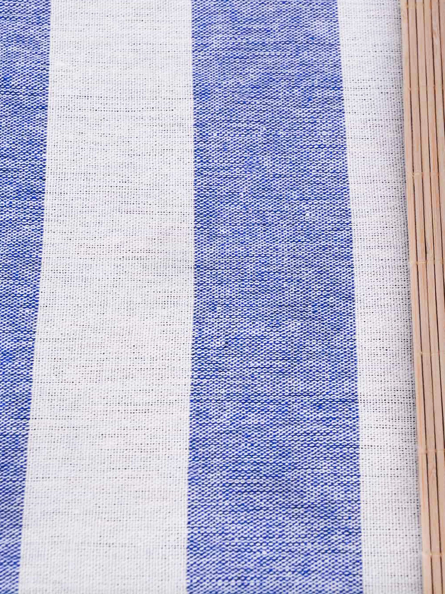 Picnic blanket XL, sky blue stripes