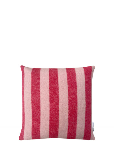 Candy wrap wool cushion cover, pink-cherry