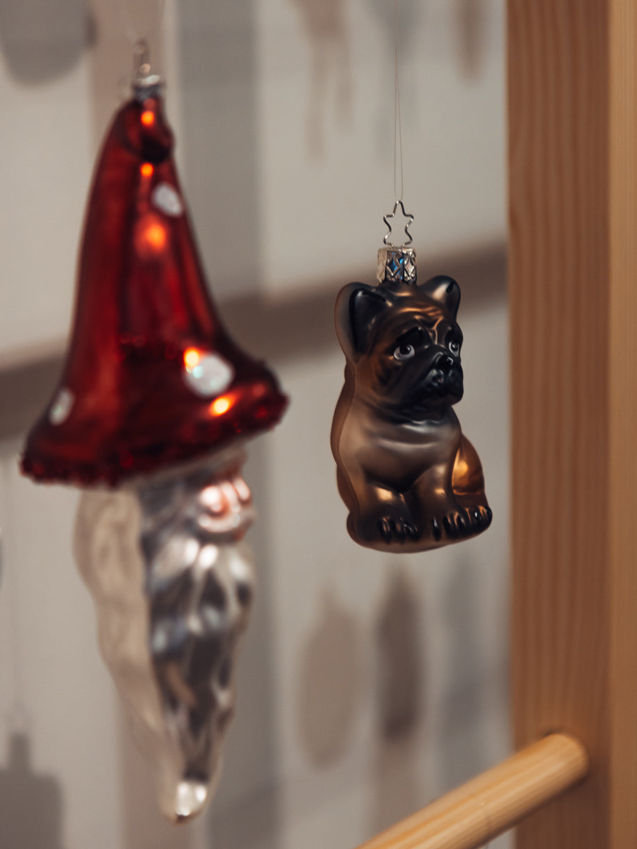 Bulldog Pup glass ornament, brown (9,5cm)