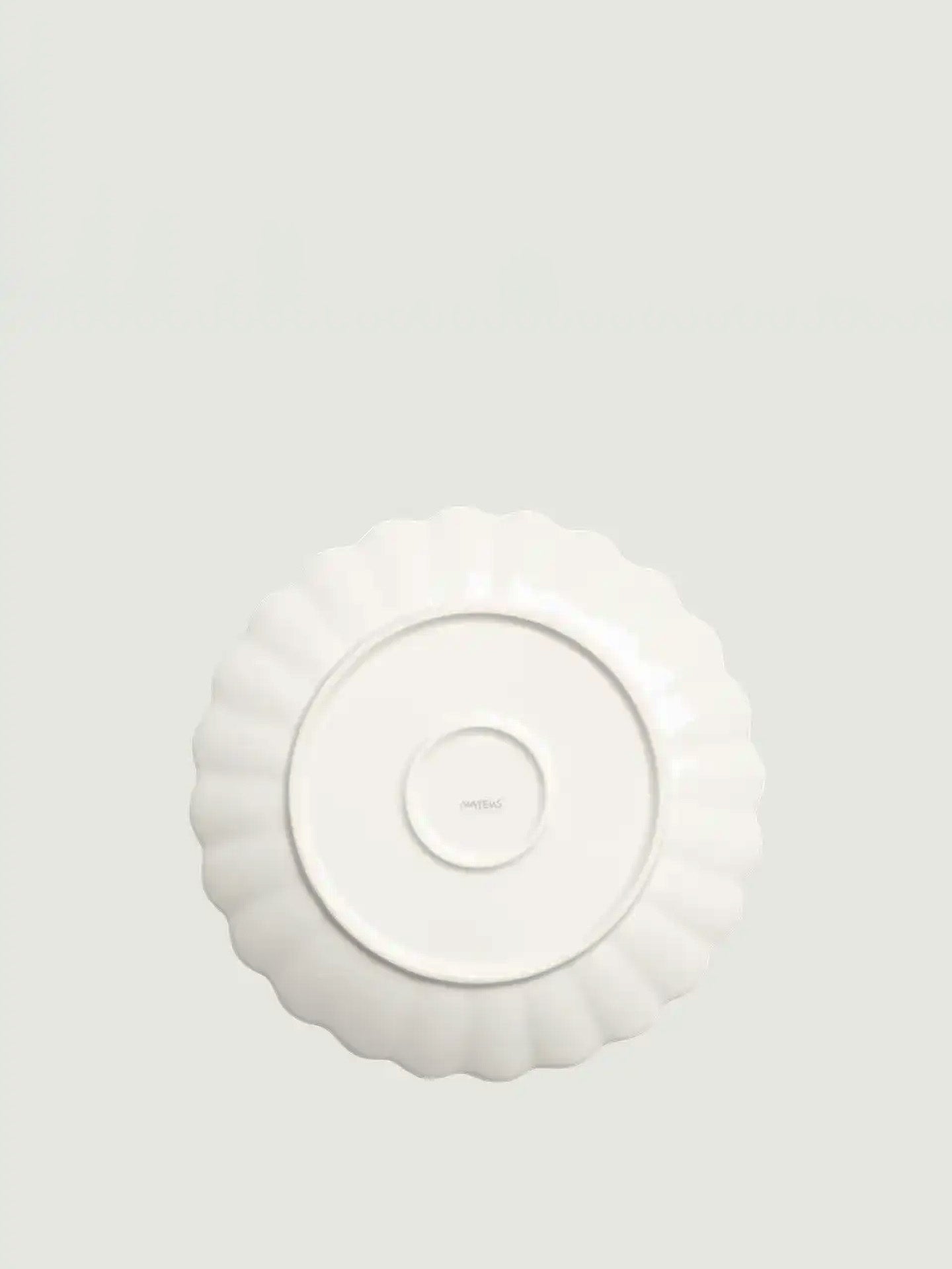 Oyster dinner plate, light pink