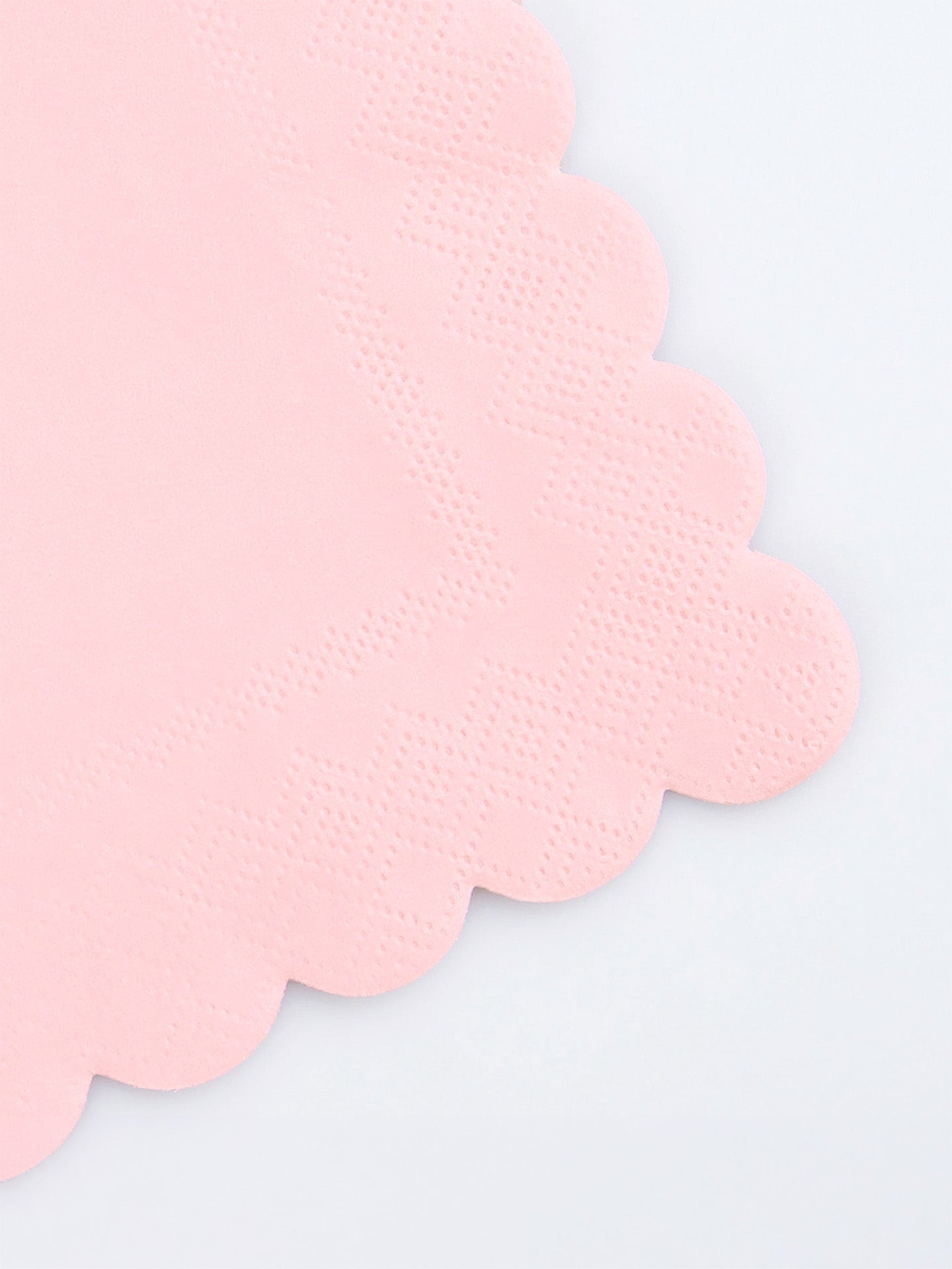 Scalloped dinner napkins, cotton candy pink