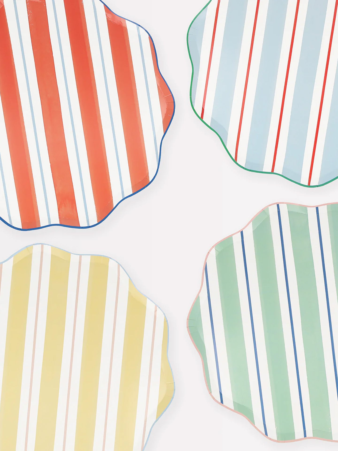 Preppy stripe dinner plates