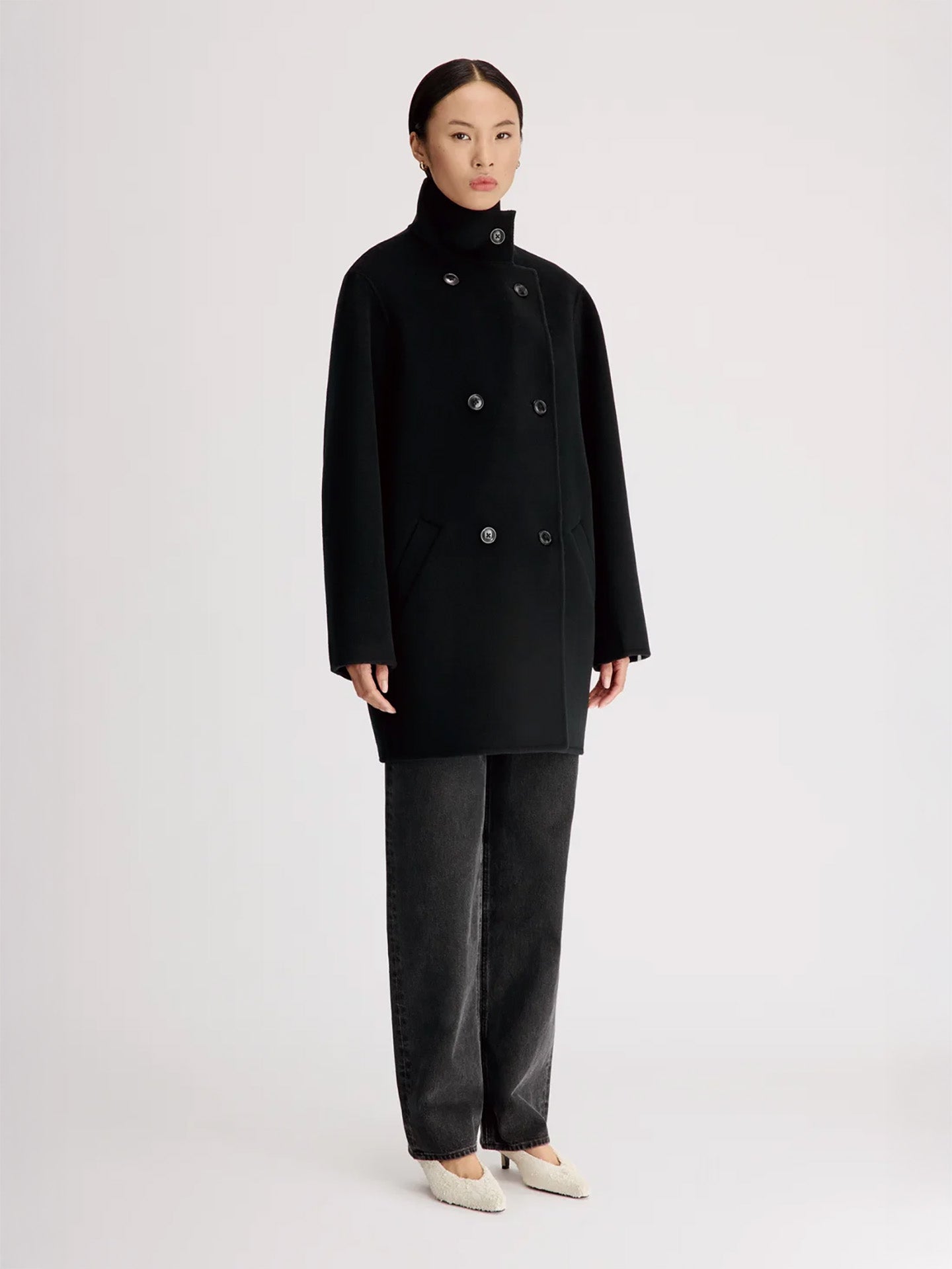 Olmo high-neck wool-cashmere coat, black