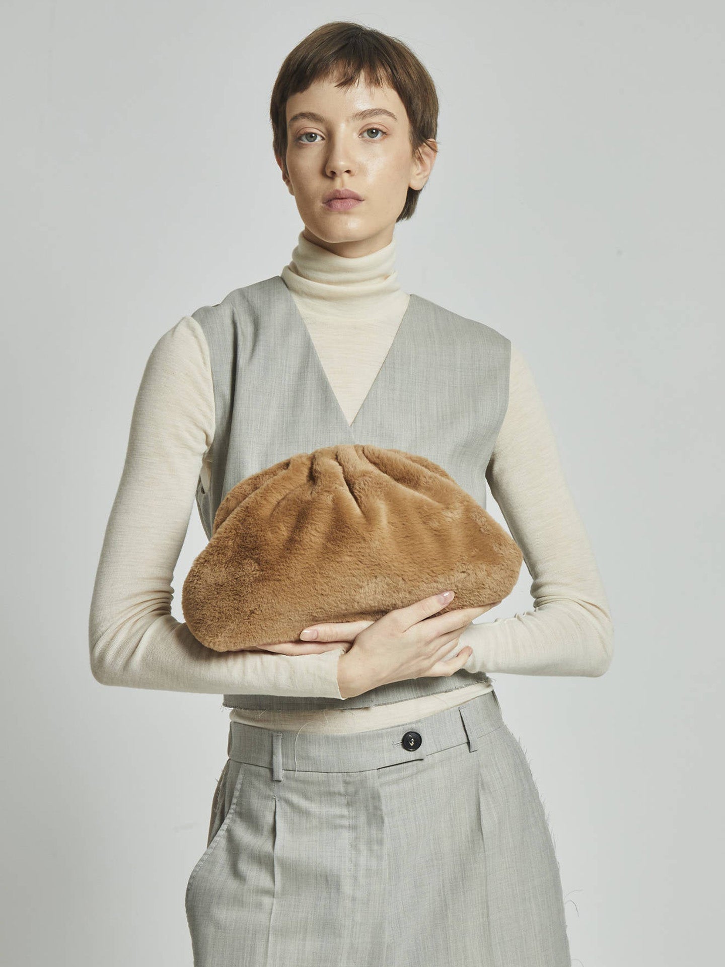 Nita Game bag, nude faux fur