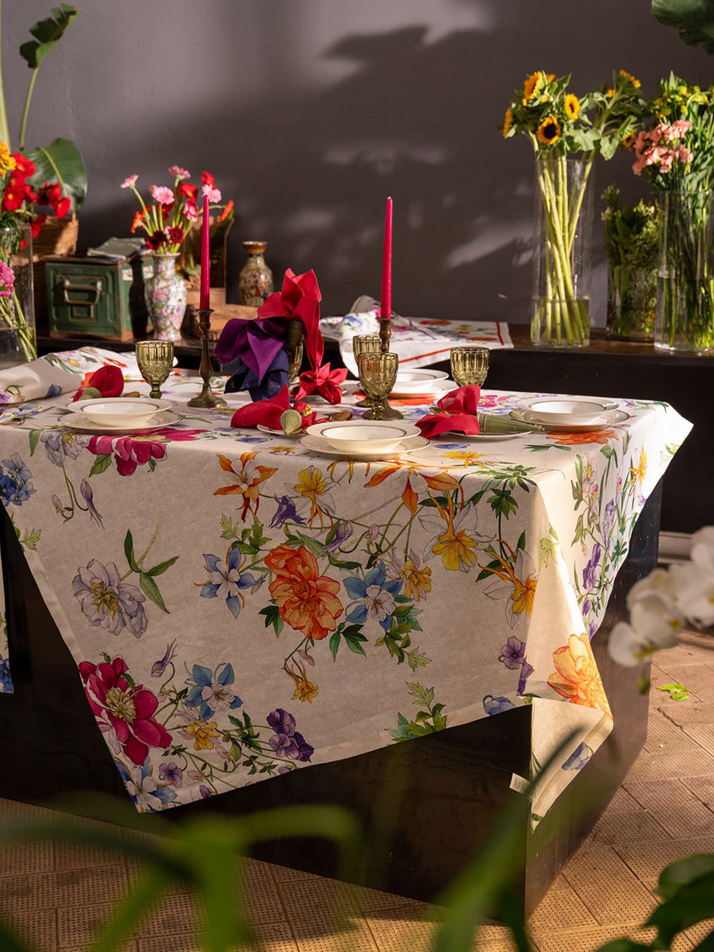 Antea flowers long linen tablecloth, cream/multicoloured (170x270cm)