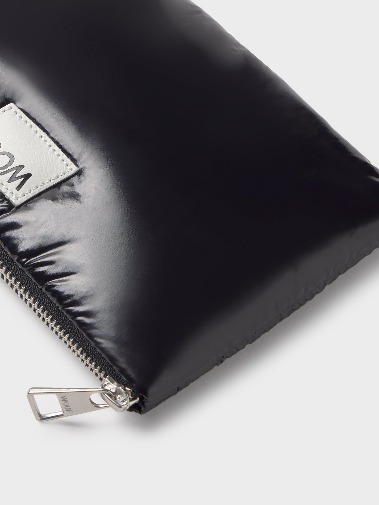 Nuit pouch