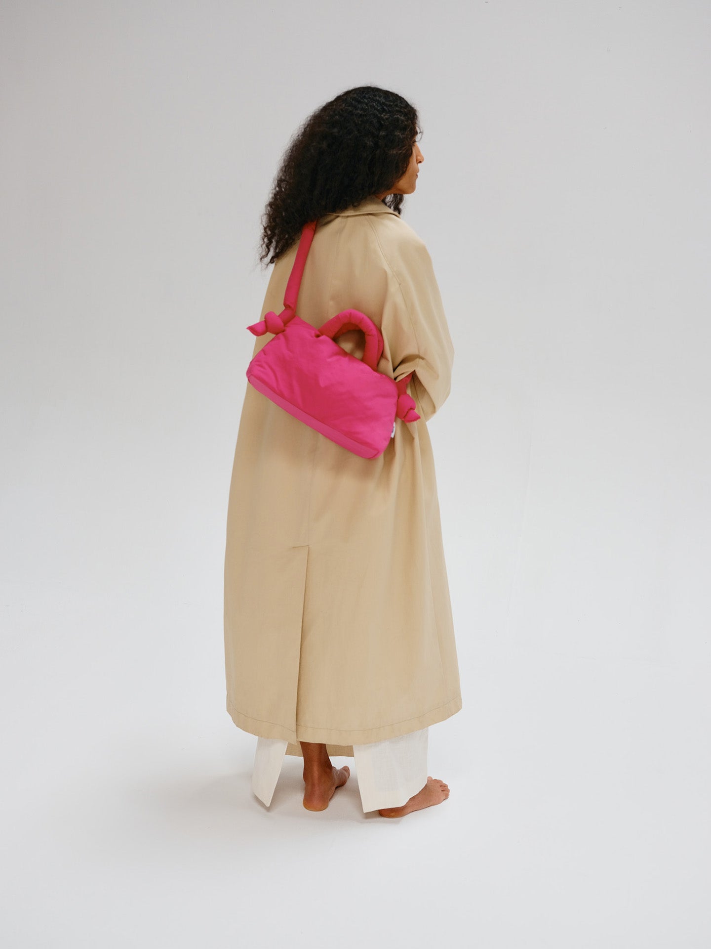 Ölend Backpacks: Mini ona soft bag, pink